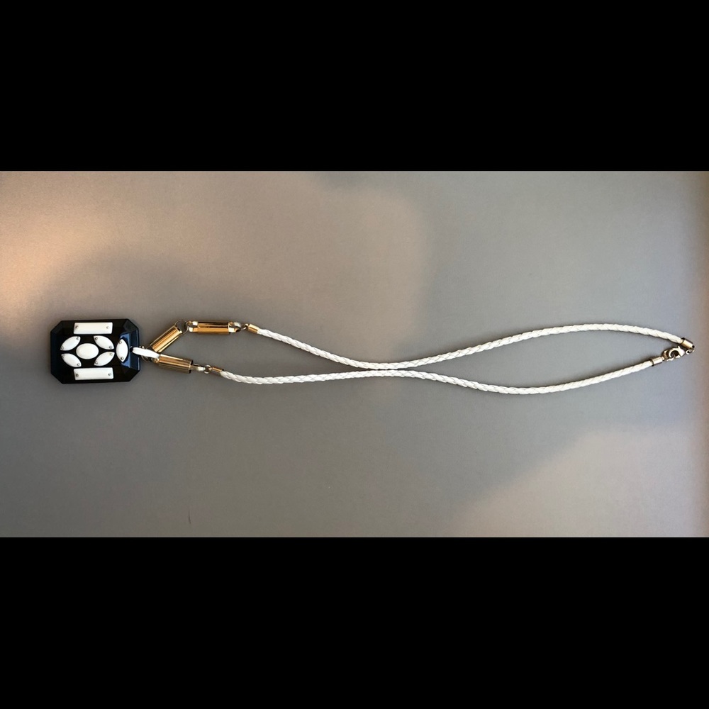 Black and white necklace